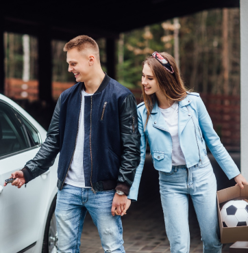 Looking to rent a car? Swift Wheels gives you top deals anytime.